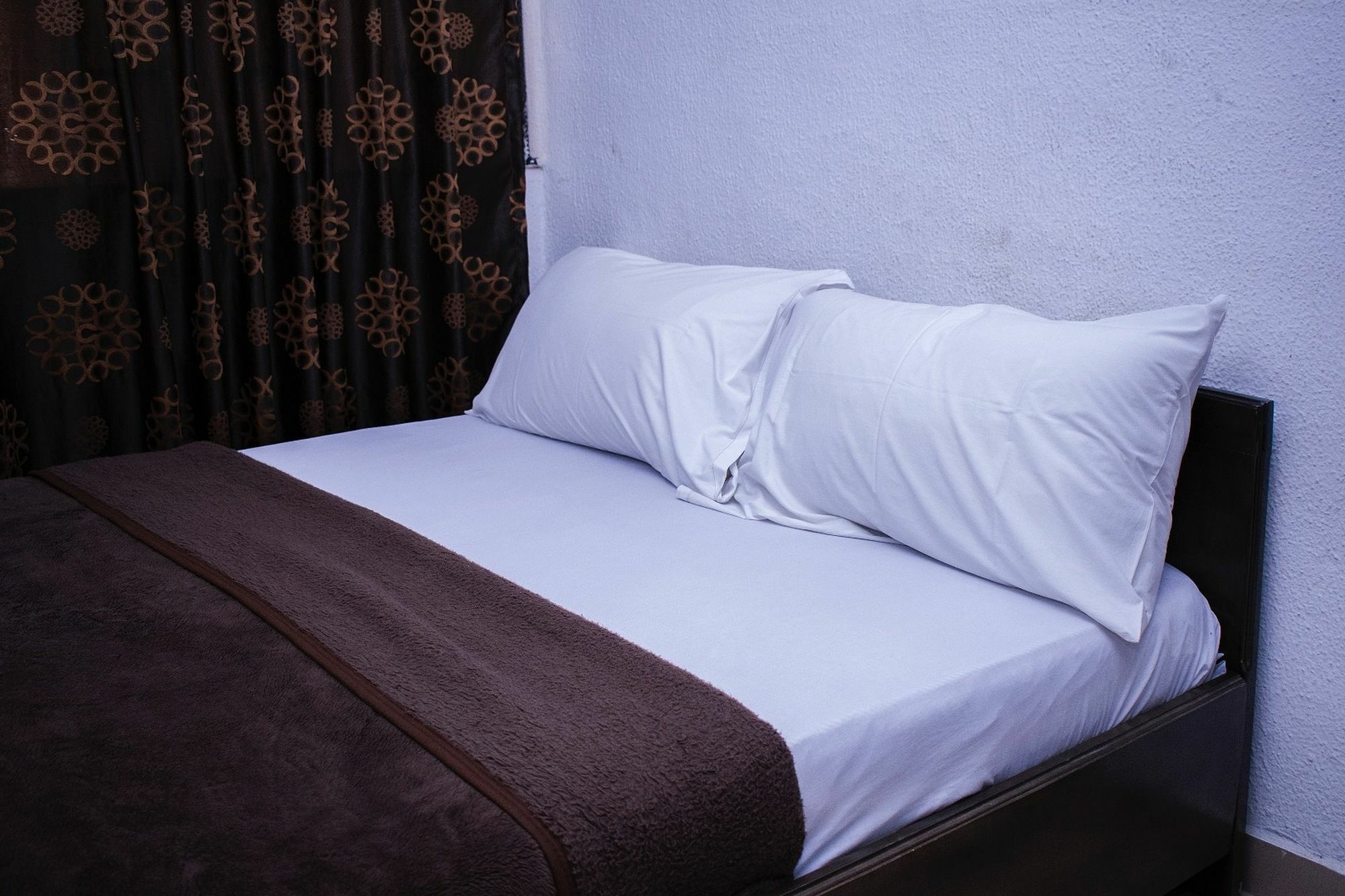 Day By Day Hotel Лагос Екстериор снимка